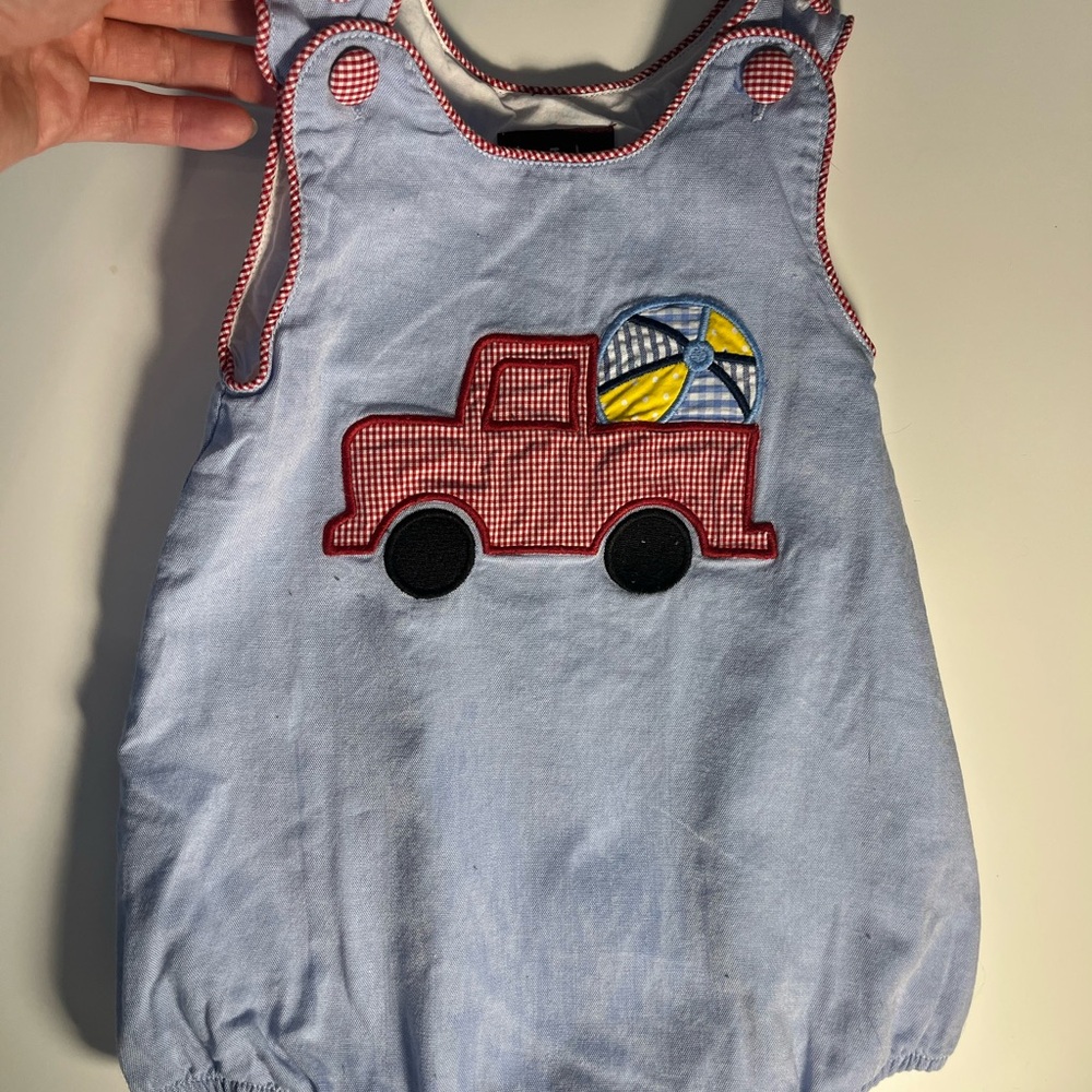 Kids Blue bubble with Red Truck